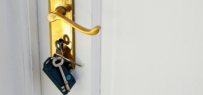Broken Door Key Extraction in El Granada, CA